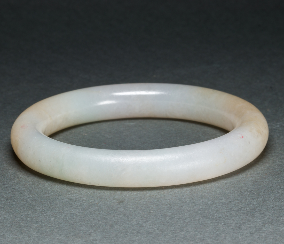 CHINESE WHITE AND RUSSET JADEITE 3a101a