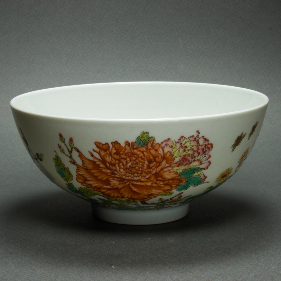 CHINESE FAMILLE ROSE BOWL Chinese