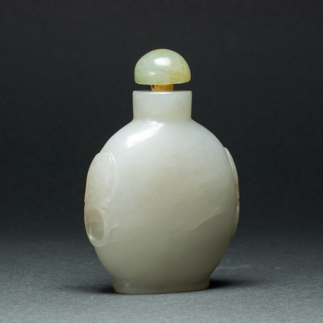 CHINESE WHITE JADE SNUFF BOTTLE 3a1099