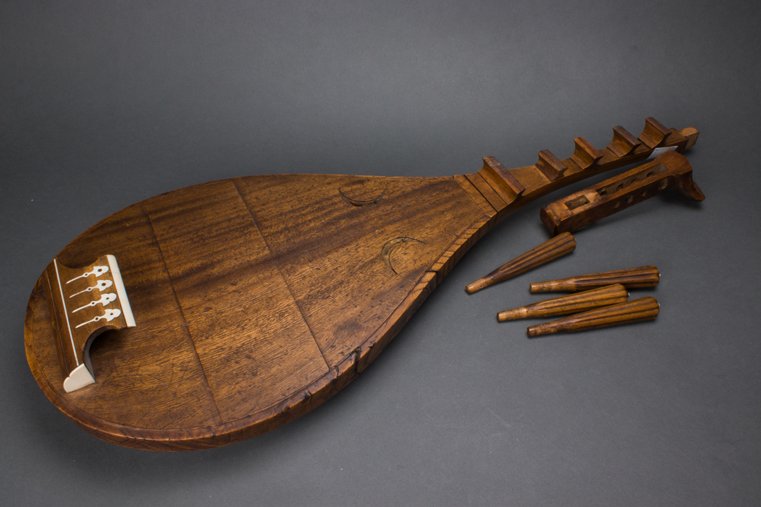 CARVED MODEL OF A MANDOLIN WITH BONE