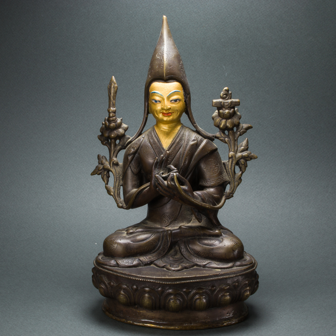 TIBETAN BRONZE FIGURE OF TSONGKHAPA 3a1162