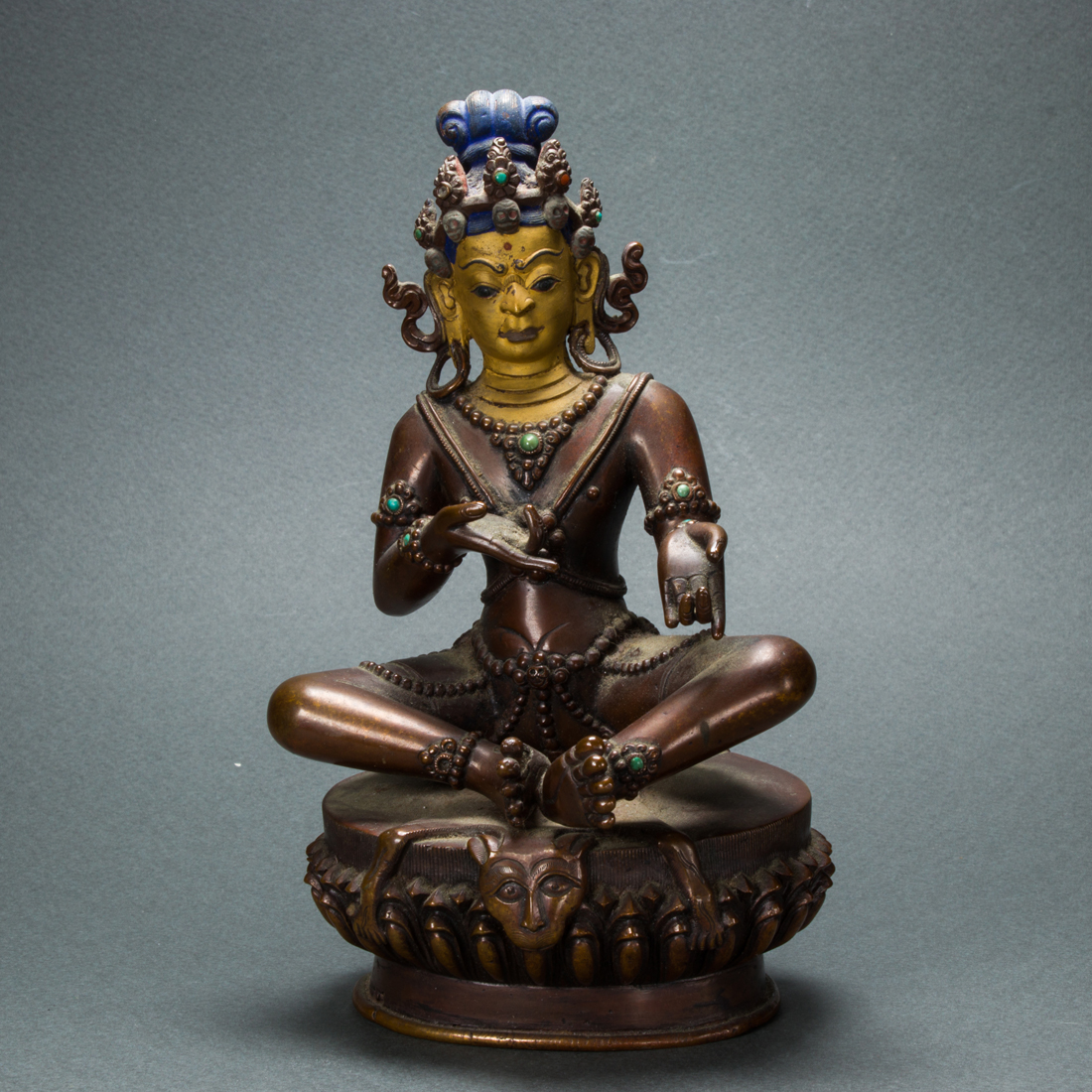 TIBETAN BRONZE BUDDHIST FIGURE Tibetan