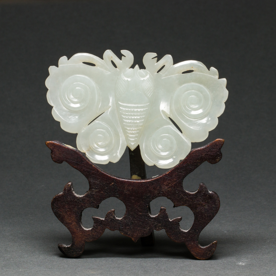 CHINESE WHITE JADE BUTTERFLY  3a117d
