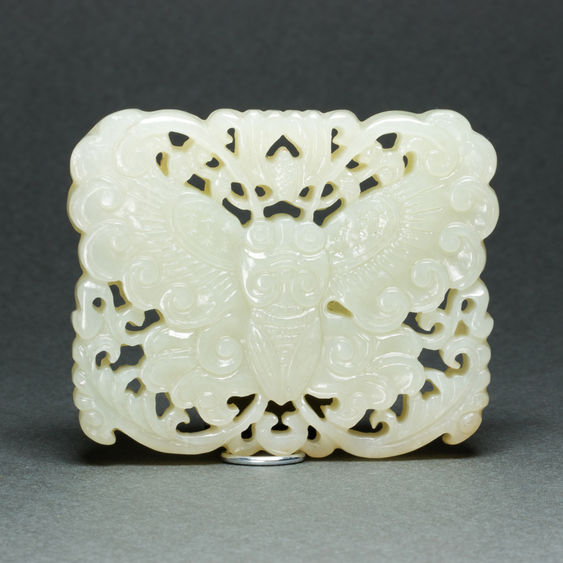 CHINESE WHITE JADE BUTTERFLY PENDANT
