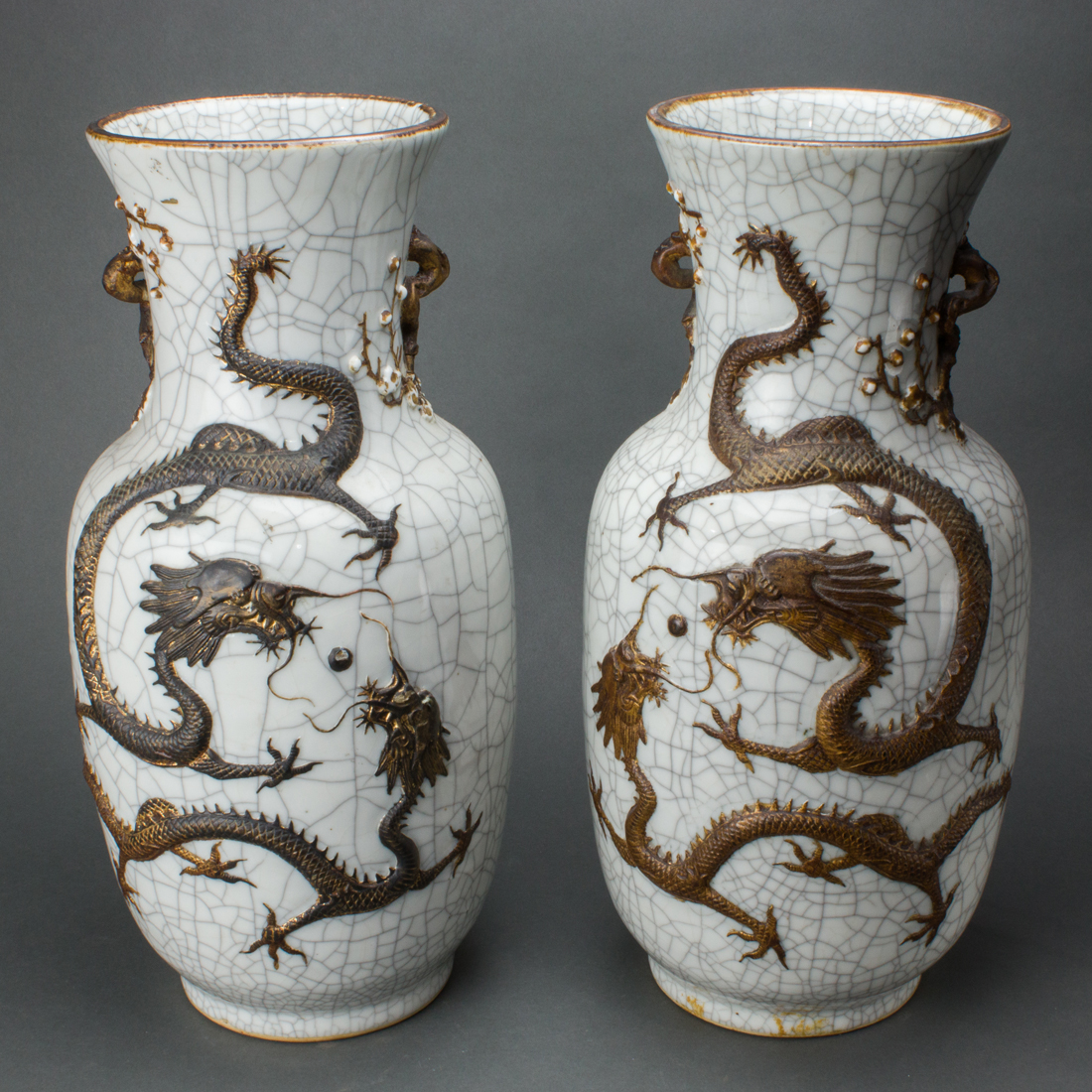 PAIR CHINESE APPLY DECORATED AND 3a1196