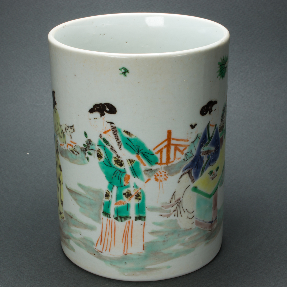 CHINESE FAMILLE VERTE BRUSH POT