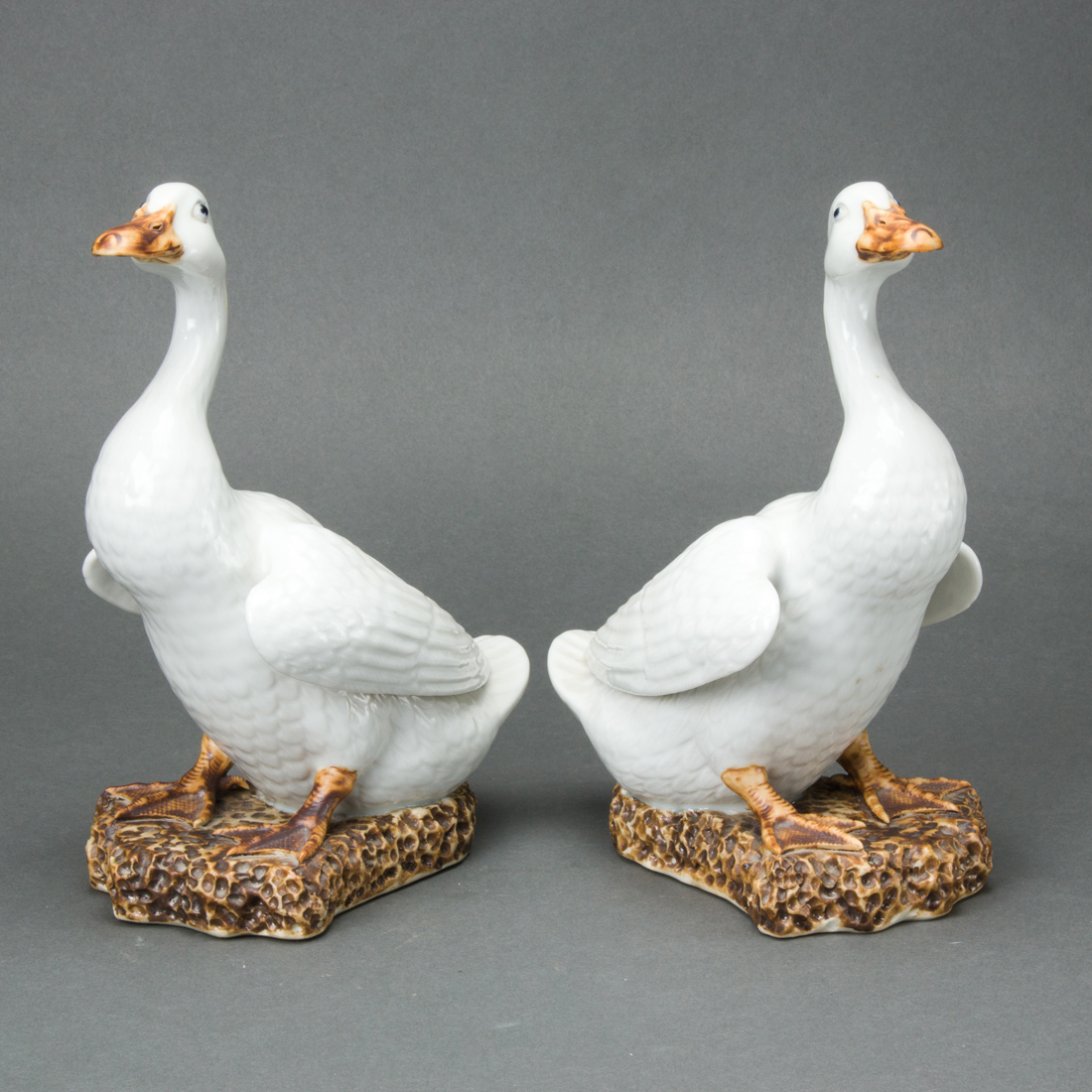 PAIR OF CHINESE GLAZED PORCELAIN 3a1541