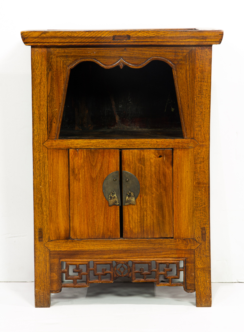 SMALL CHINESE ELM CABINET Small 3a1583