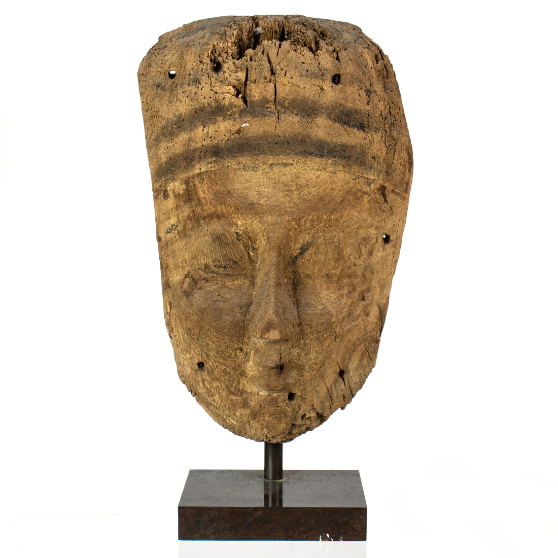 A LARGE EGYPTIAN CARVED WOOD MASK 3a1639