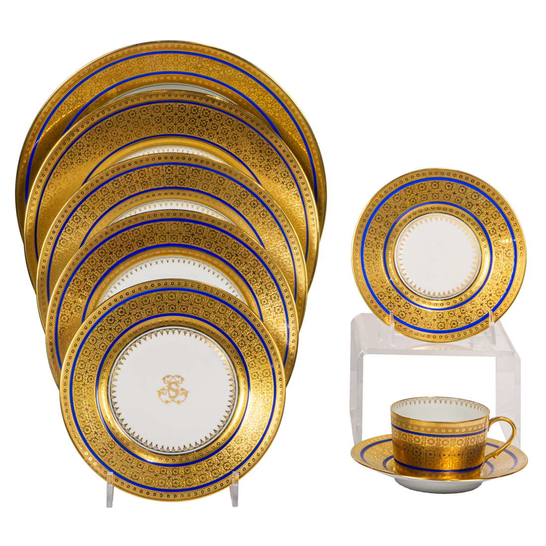 A RAYNAUD CO LIMOGES ASSEMBELED 3a1828