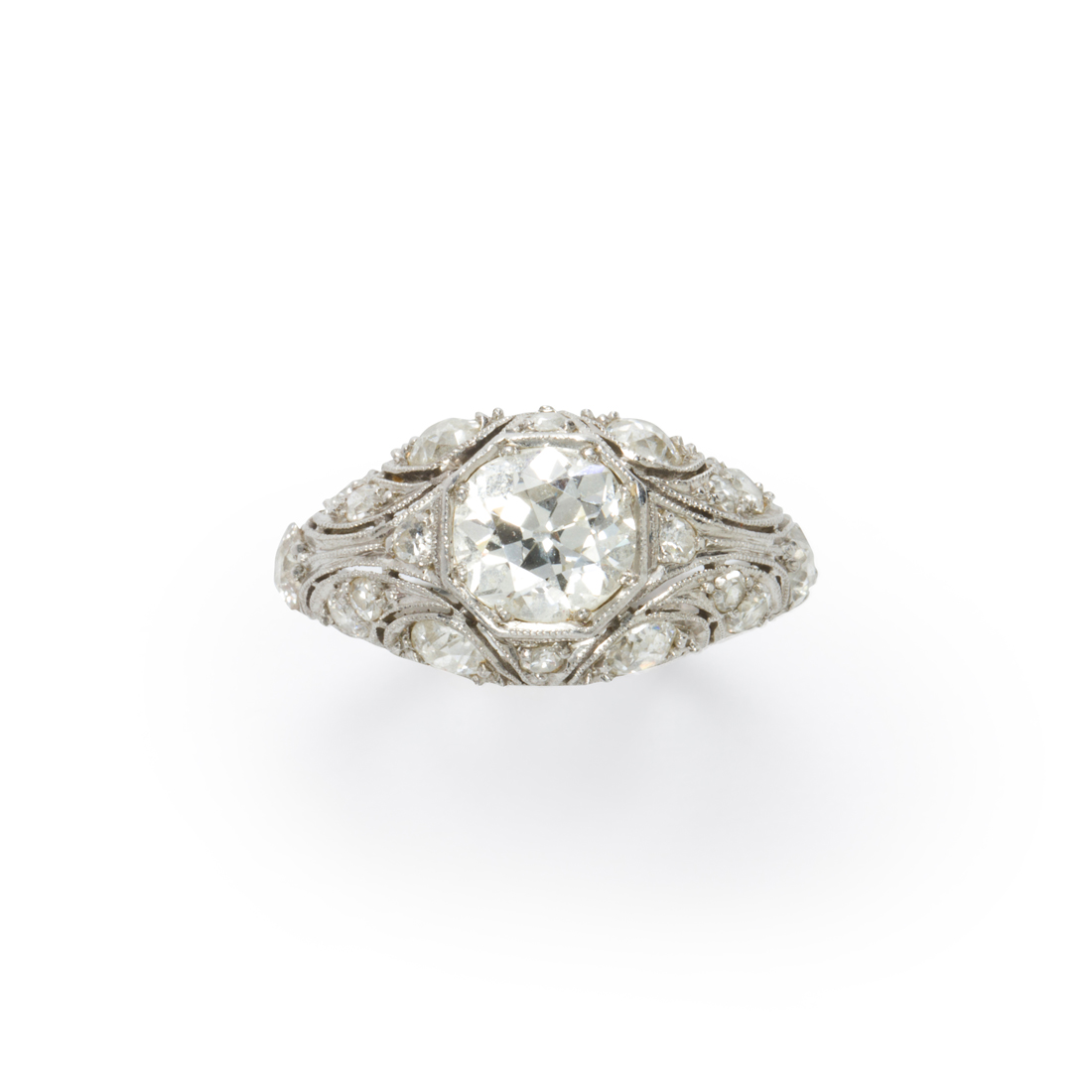 AN EDWARDIAN DIAMOND AND PLATINUM 3a188d