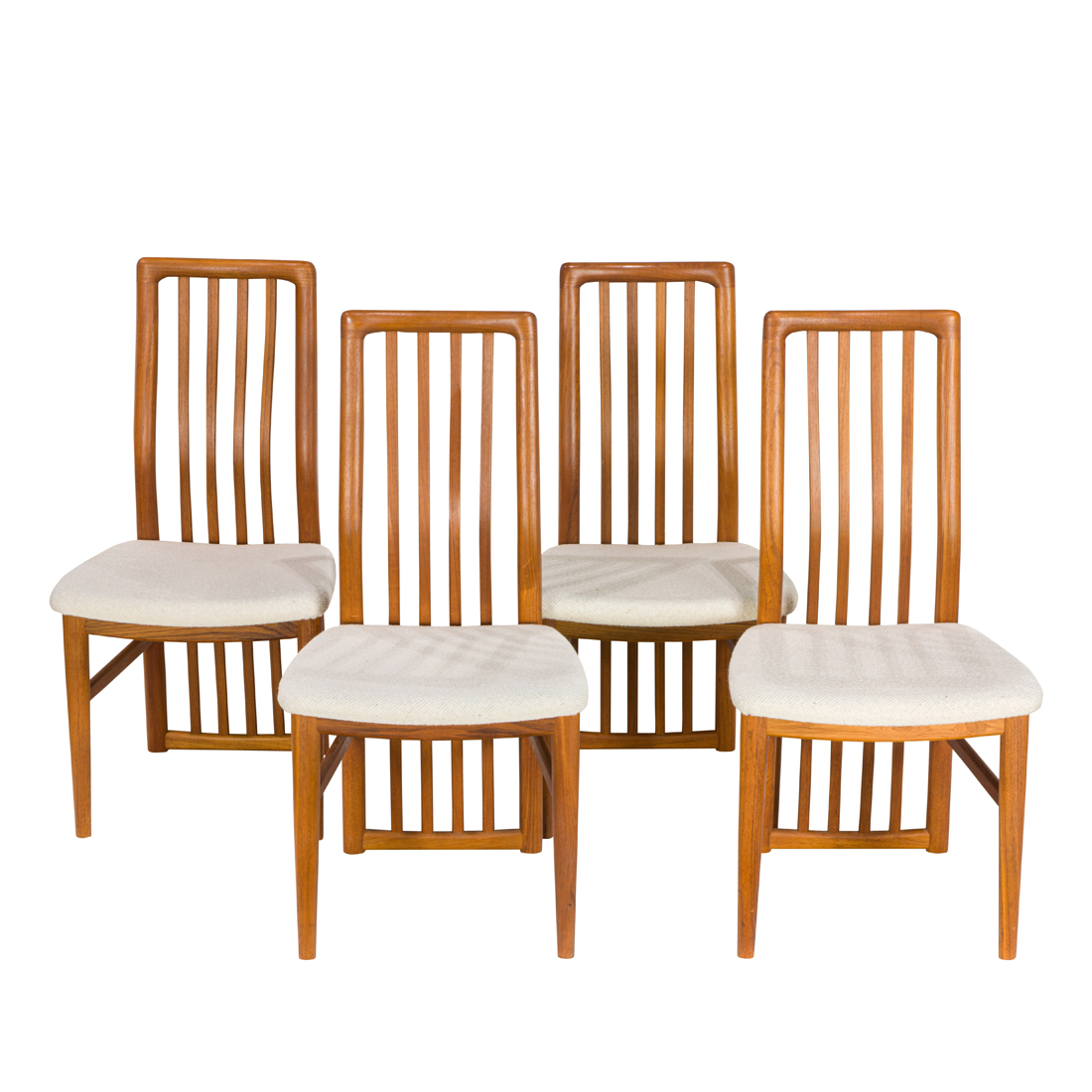  LOT OF 4 DANISH TEAK DINING CHAIRS 3a197d