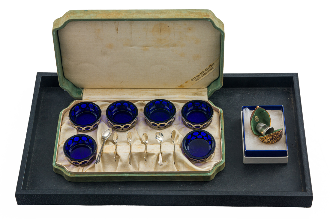 (6 PC) WEBSTER CASED SET OF RETICULATED