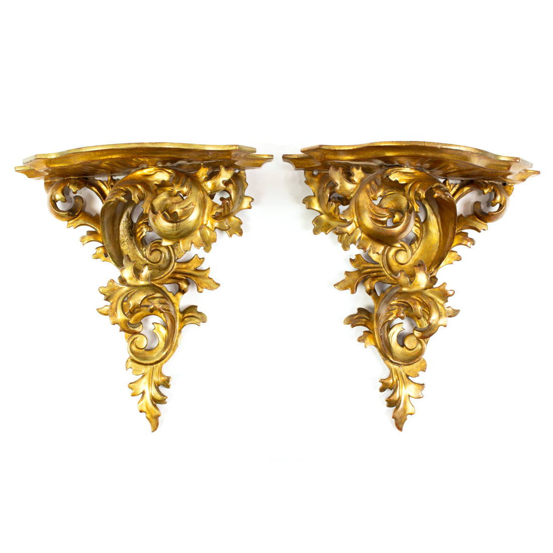 PAIR OF ITALIAN GILTWOOD AND GESSO