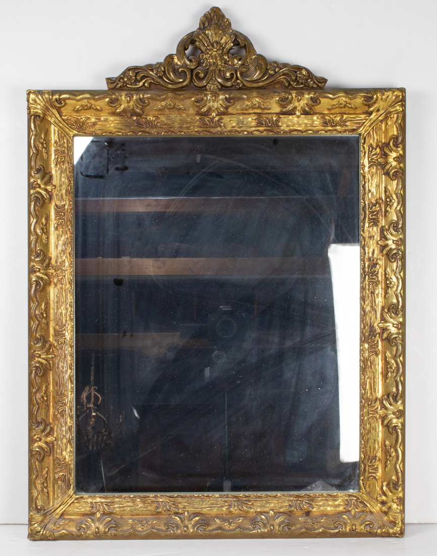 CLASSICAL STYLE GILT FRAMED MIRROR 3a1b08