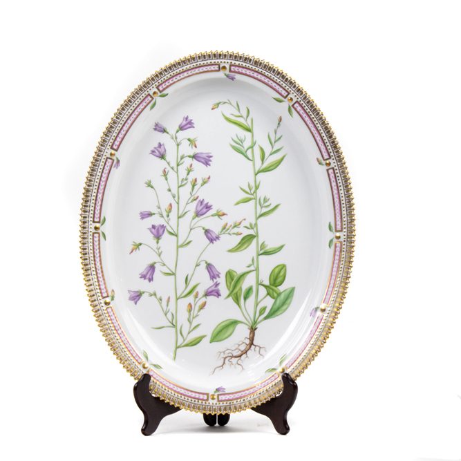 A ROYAL COPENHAGEN PORCELAIN FLORA 3a1d30