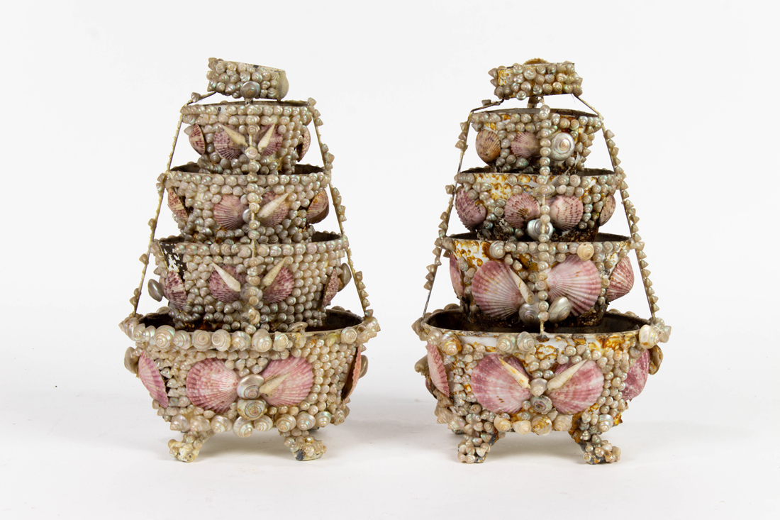 A PAIR OF GROTTO STYLE SHELL ENCRUSTED 3a1d45