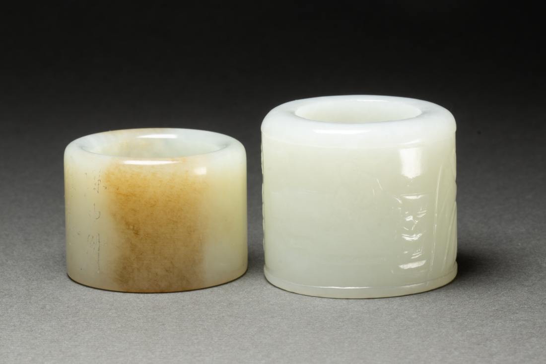  LOT OF 2 CHINESE WHITE JADE ARCHER S 3a1d9f