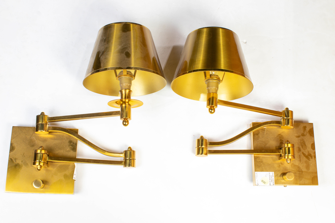 PAIR OF BRASS WALL SCONCES 13 H 3a1ee9