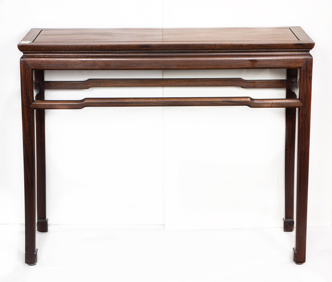 CHINESE HARDWOOD SIDE TABLE Chinese 3a1f20