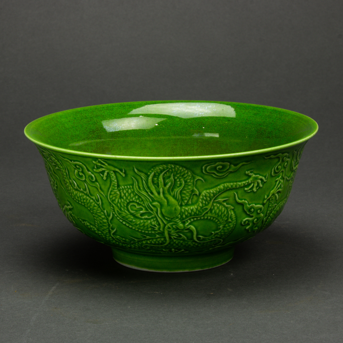 CHINESE GREEN GLAZED DRAGON BOWL 3a1f52