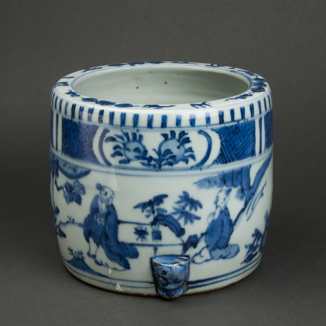 CHINESE UNDERGLAZE BLUE BRUSH POT Chinese