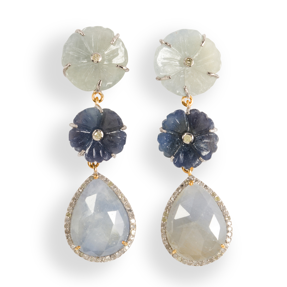 A PAIR OF SAPPHIRE AND DIAMOND 3a1f86