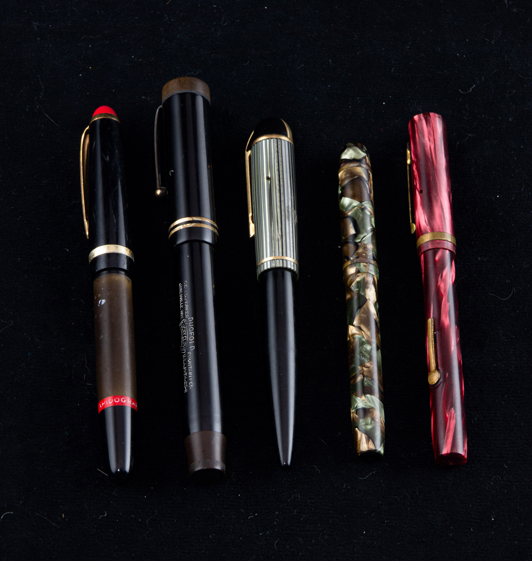 (LOT OF 5) VINTAGE FOUNTAIN PENS: