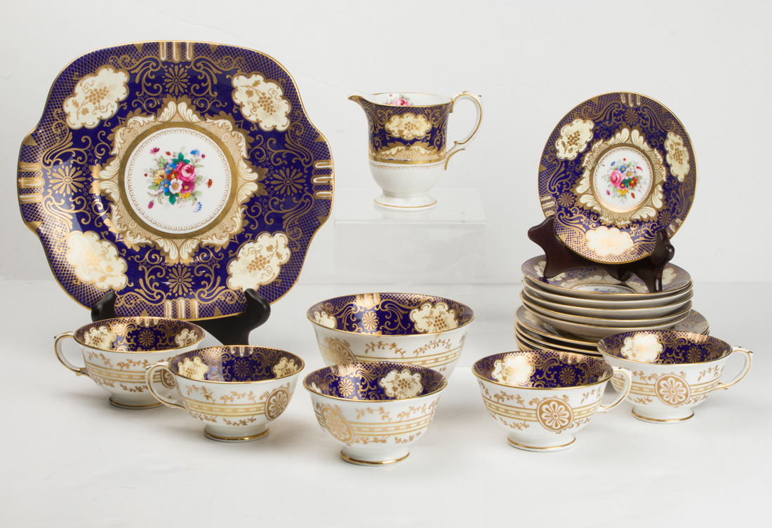  LOT OF 19 CROWN STAFFORDSHIRE 3a211e