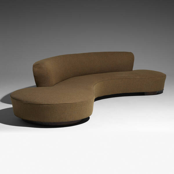 Vladimir Kagan. Serpentine sofa.