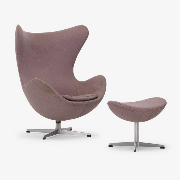 Arne Jacobsen. Egg chair and ottoman.