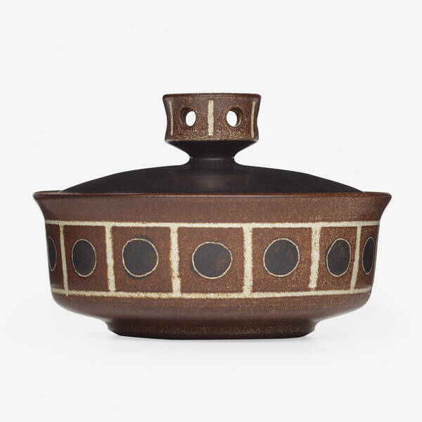 Harrison McIntosh lidded vessel  3a0286