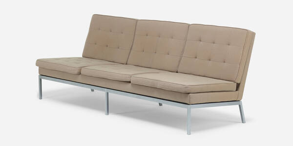 In the manner of Florence Knoll  3a046b