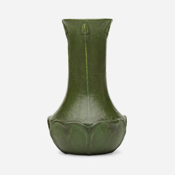 Grueby Faience Company. vase with leaves