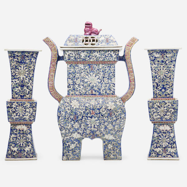 Chinese. three-piece Famille Rose