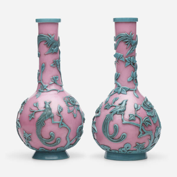 Chinese pink Peking glass Phoenix  3a0a46