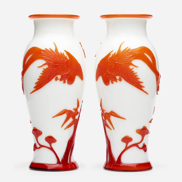 Chinese white Peking glass Phoenix  3a0a4e