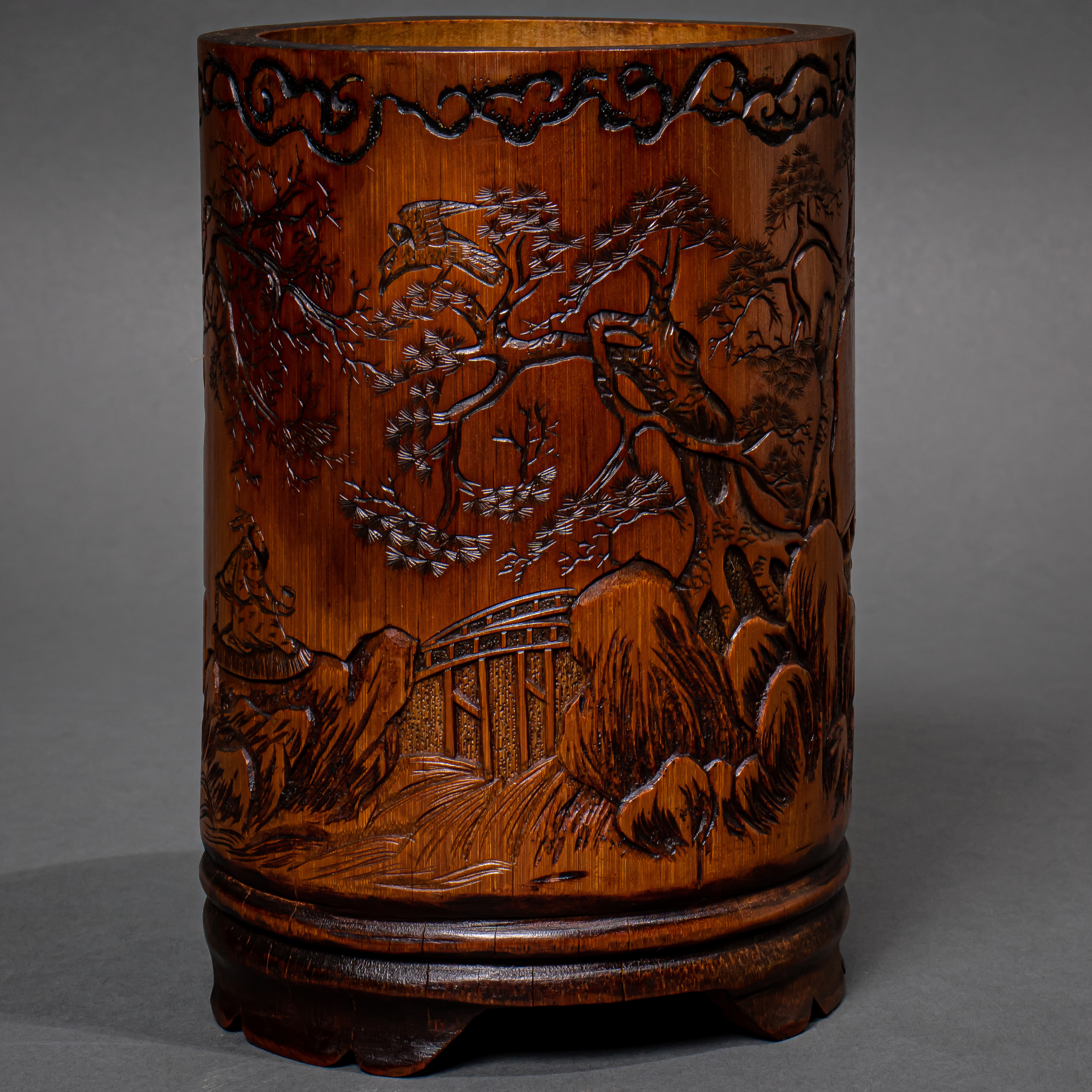 CHINESE BAMBOO CARVED BRUSH POT 3a354c