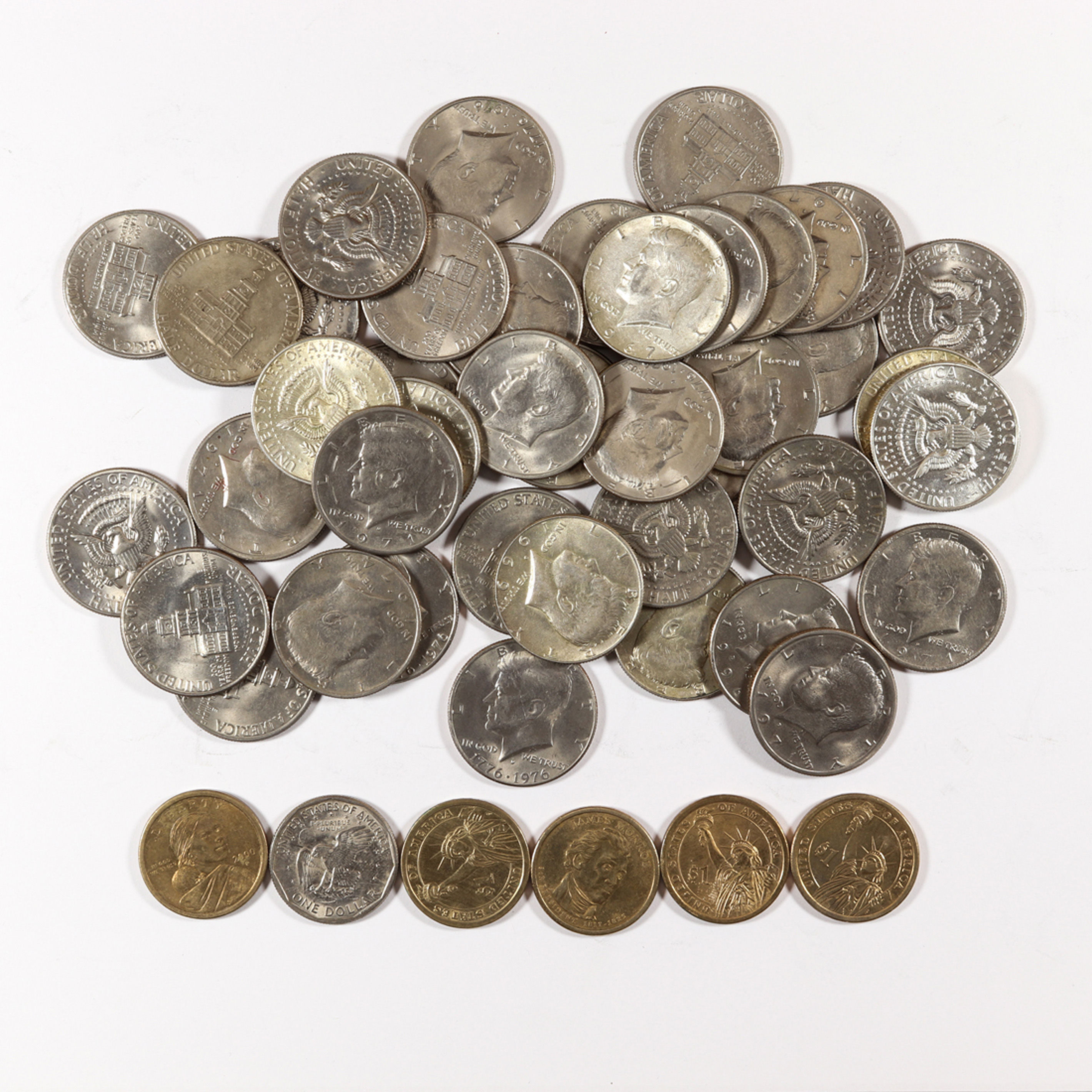  LOT OF 47 COLLECTION OF COINS 3a36d1