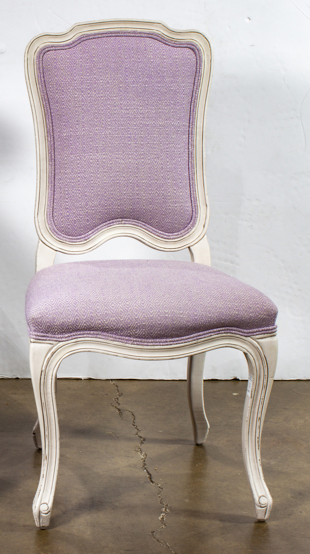 FRENCH PROVINCIAL STYLE SIDE CHAIR
