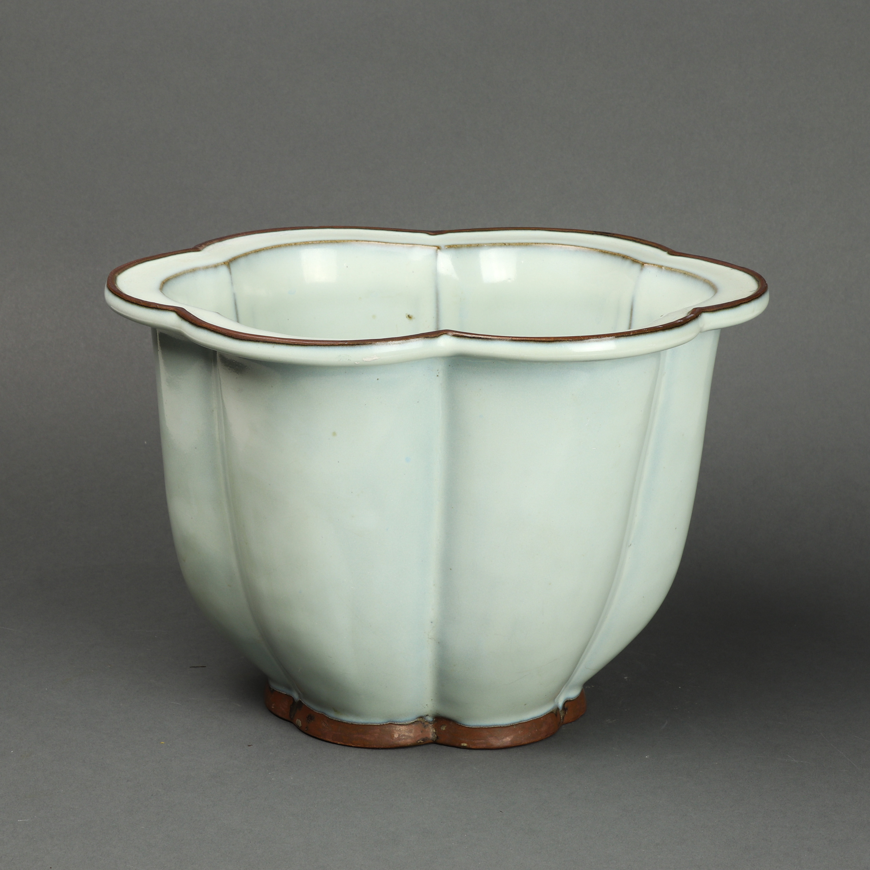 CHINESE JUNYAO TYPE GLAZED PLANTER