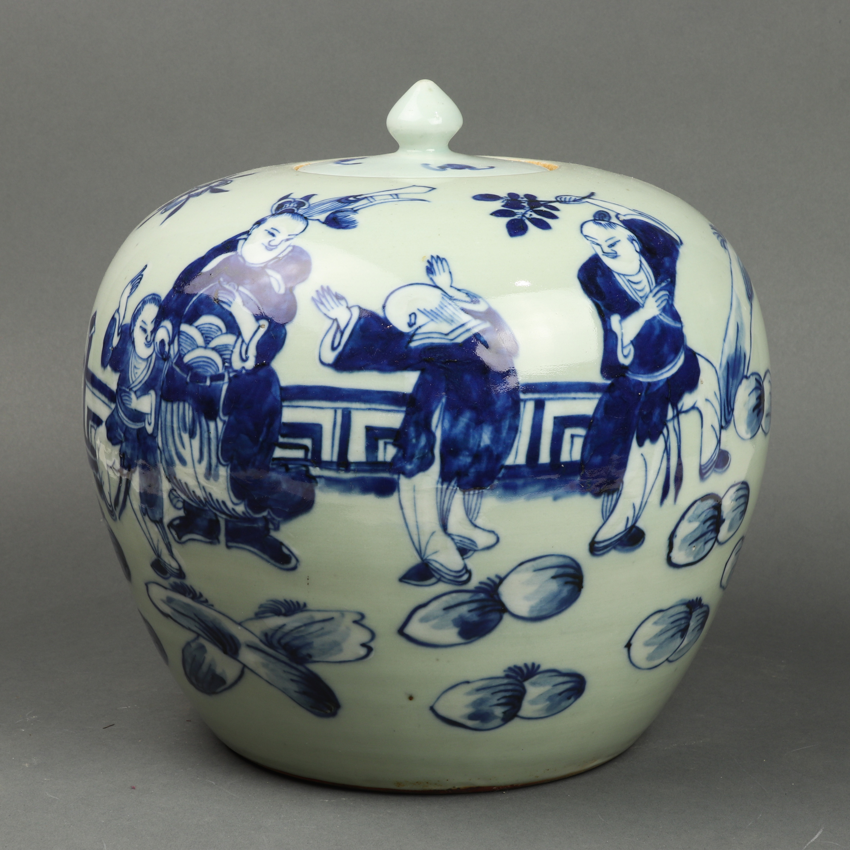 CHINESE BLUE AND WHITE CELADON 3a378e