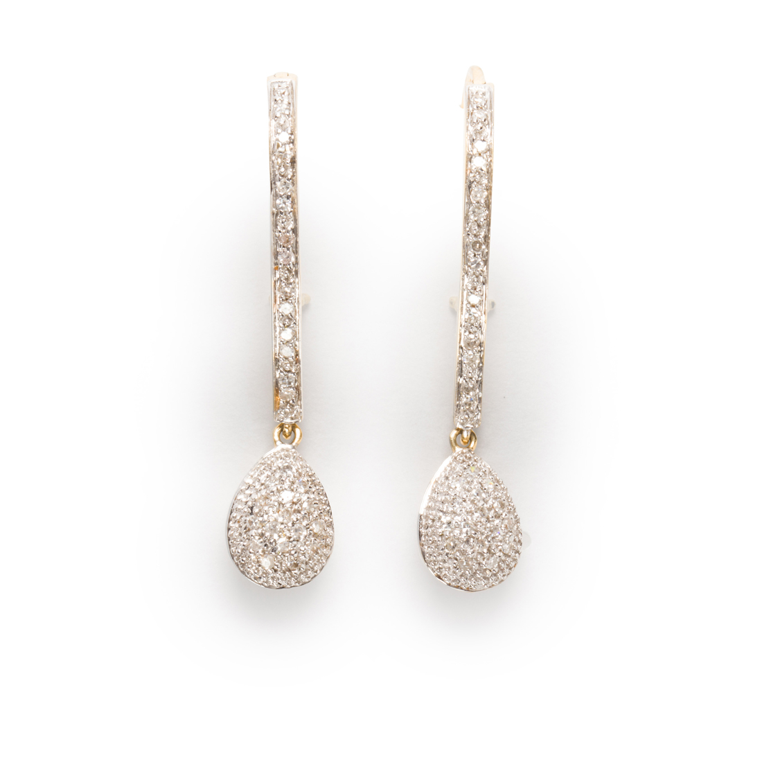 A PAIR OF DIAMOND AND FOURTEEN