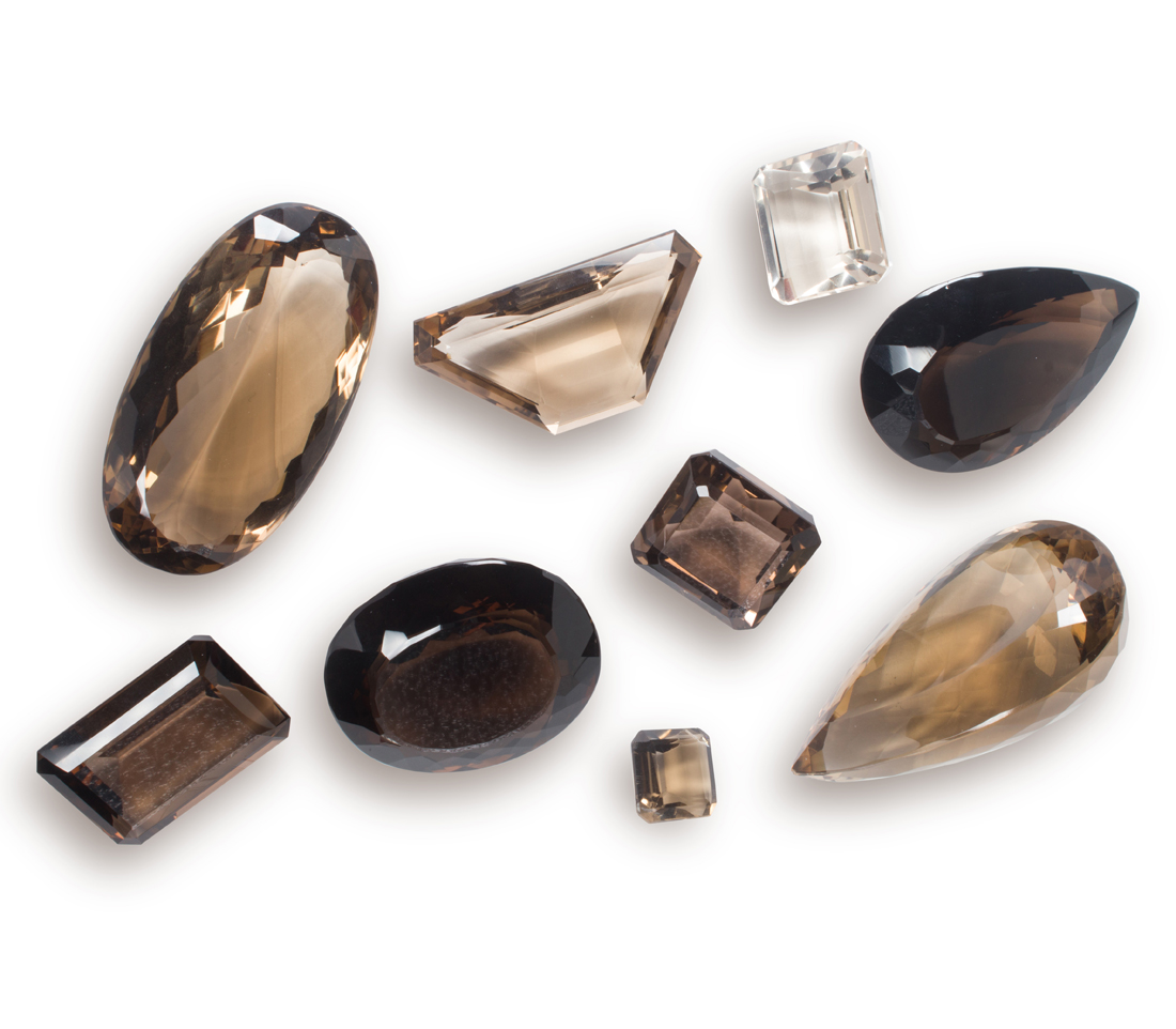 A GROUP OF UNMOUNTED SMOKY TOPAZ 3a388b