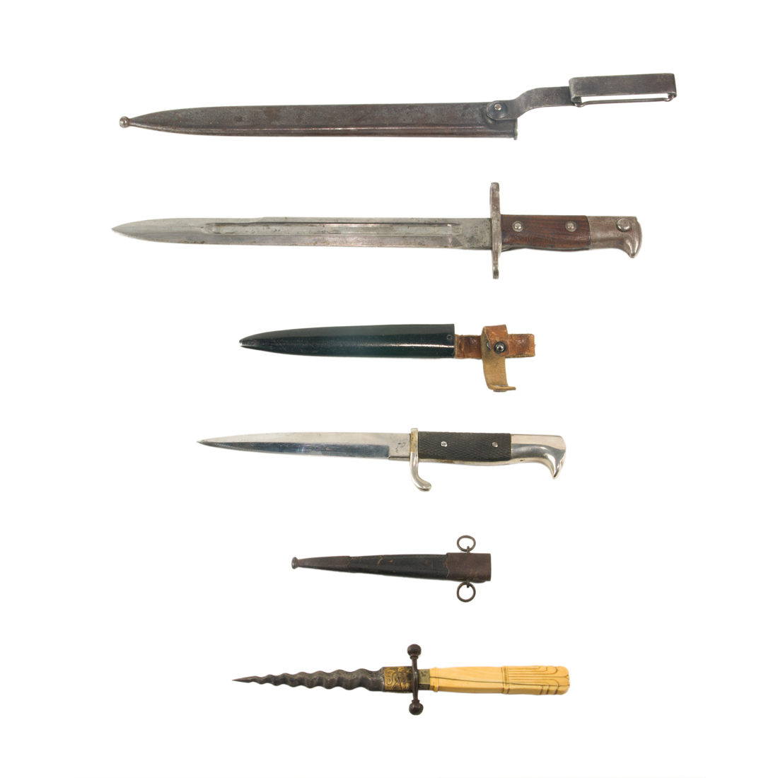 A (LOT OF 3) WEAPONS: A US BAYONET