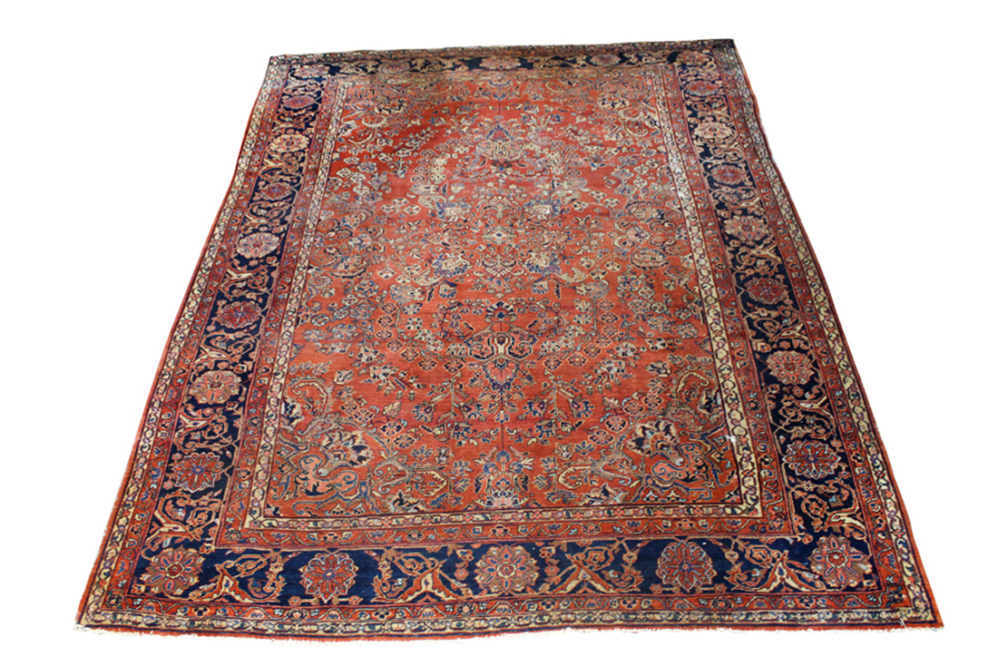 A PERSIAN SAROUK CARPET A Persian 3a3a01