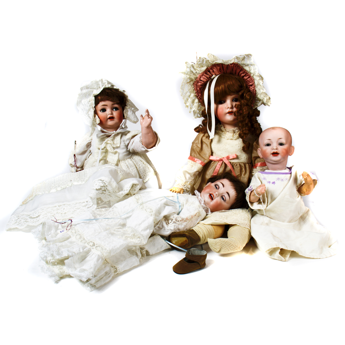  LOT OF 4 GERMAN BISQUE LADY DOLLS  3a3ac8