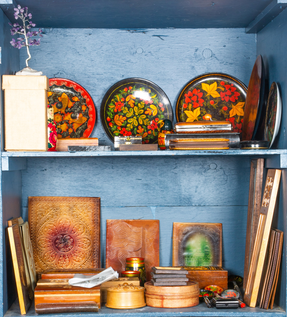 TWO SHELVES OF MAINLY RUSSIAN DECORATIVE