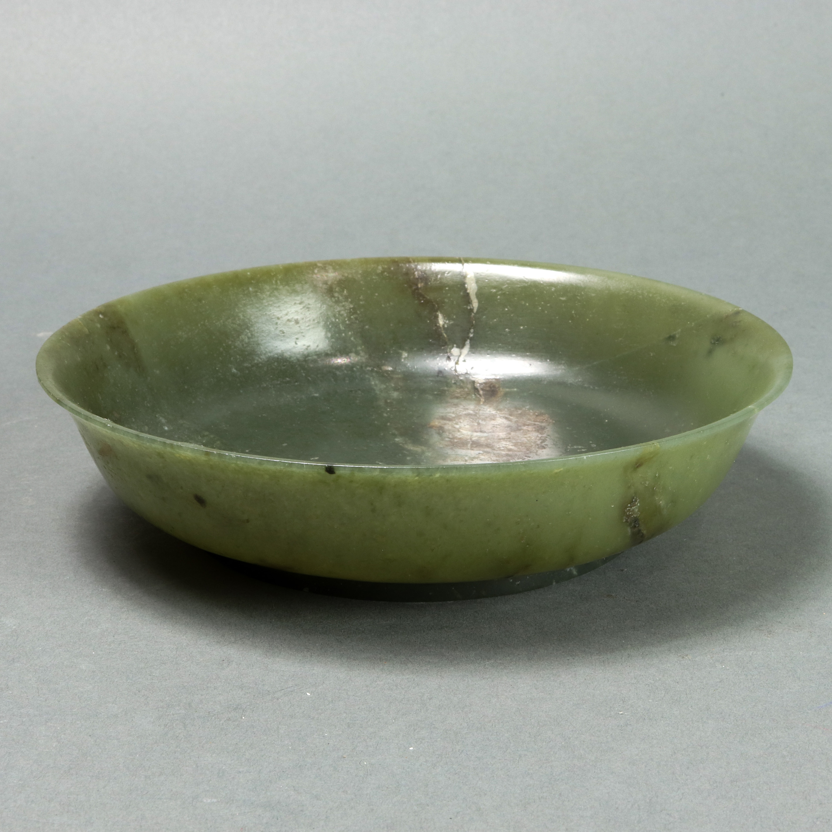 CHINESE CELADON JADE DISH Chinese