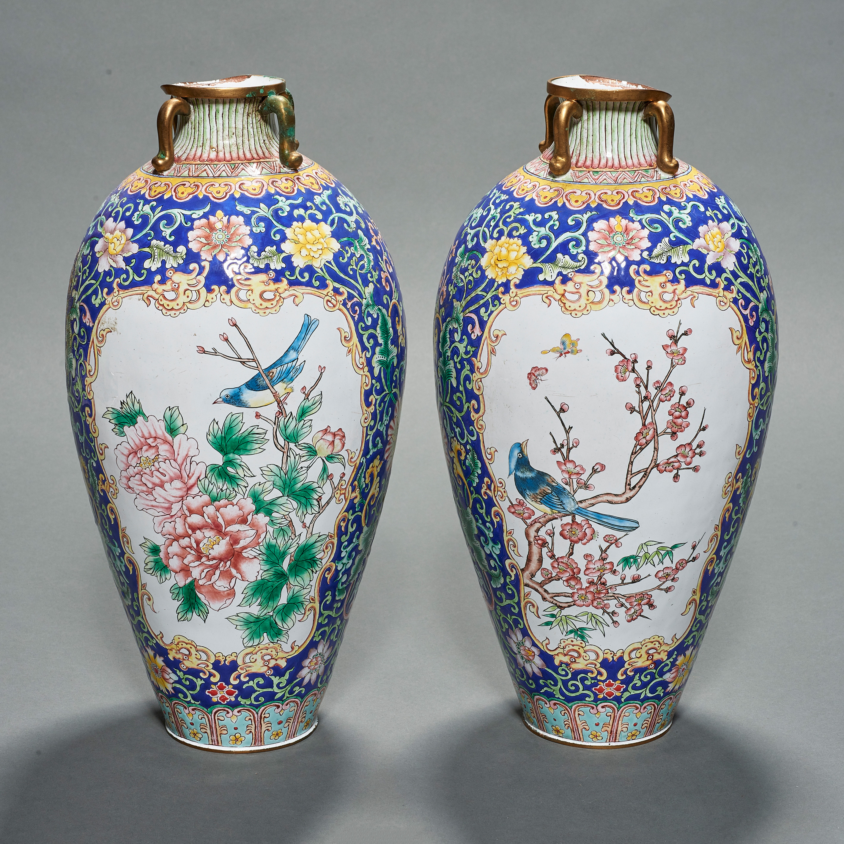 PAIR OF CHINESE CANTON ENAMELEL 3a4079